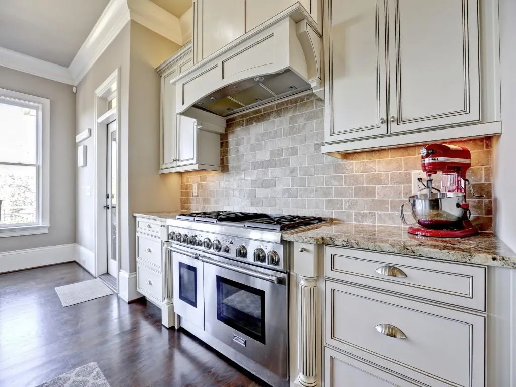 6240 Aberdeen Drive, Sandy Springs, Georgia 30328, 6 Bedrooms Bedrooms, ,7 BathroomsBathrooms,Residential,Sold,6240 Aberdeen Drive,5799899