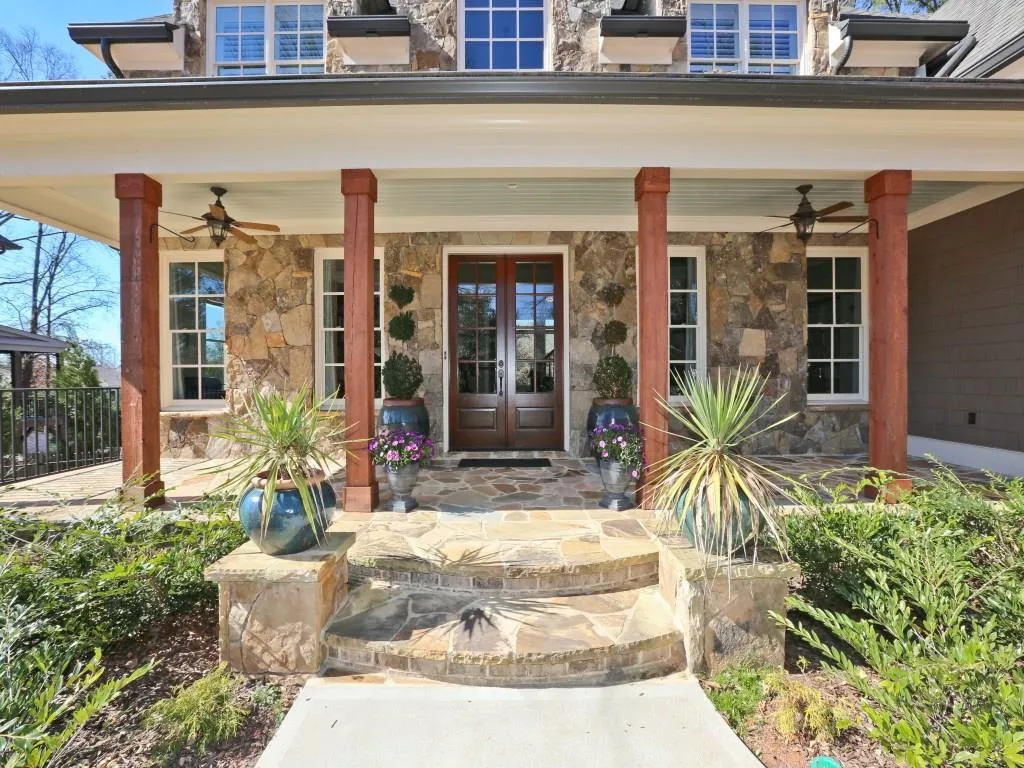 6240 Aberdeen Drive, Sandy Springs, Georgia 30328, 6 Bedrooms Bedrooms, ,7 BathroomsBathrooms,Residential,Sold,6240 Aberdeen Drive,5799899