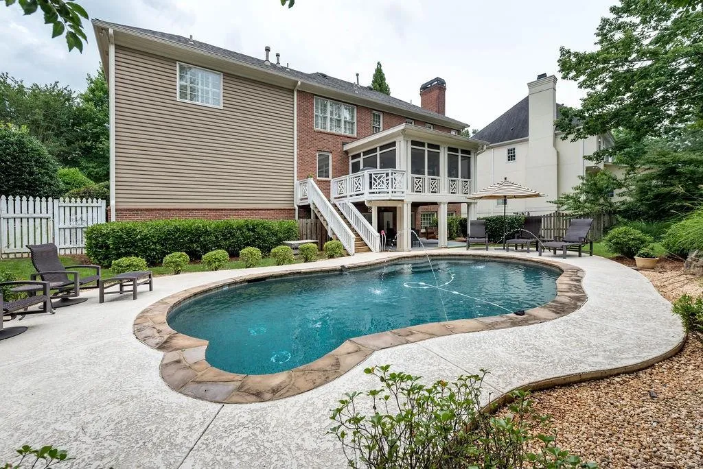 5780 Long Grove Drive, Atlanta, Georgia 30328, 5 Bedrooms Bedrooms, ,4 BathroomsBathrooms,Residential,Sold,5780 Long Grove Drive,6572433