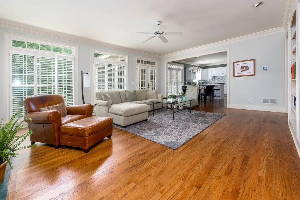 5780 Long Grove Drive, Atlanta, Georgia 30328, 5 Bedrooms Bedrooms, ,4 BathroomsBathrooms,Residential,Sold,5780 Long Grove Drive,6572433
