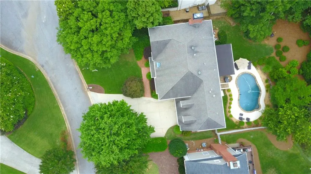 5780 Long Grove Drive, Atlanta, Georgia 30328, 5 Bedrooms Bedrooms, ,4 BathroomsBathrooms,Residential,Sold,5780 Long Grove Drive,6572433