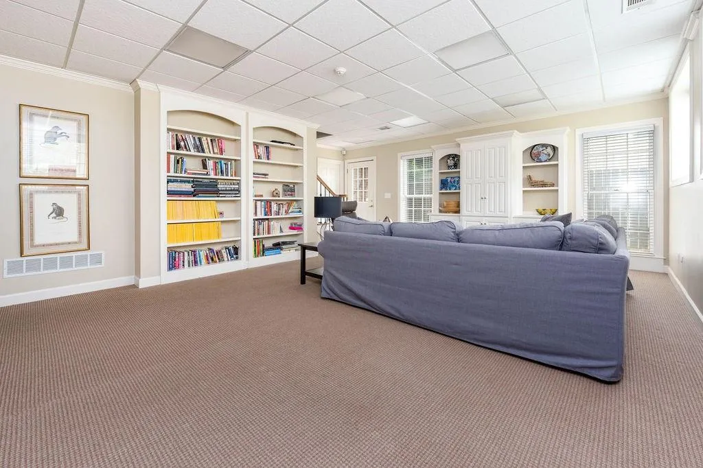 5780 Long Grove Drive, Atlanta, Georgia 30328, 5 Bedrooms Bedrooms, ,4 BathroomsBathrooms,Residential,Sold,5780 Long Grove Drive,6572433