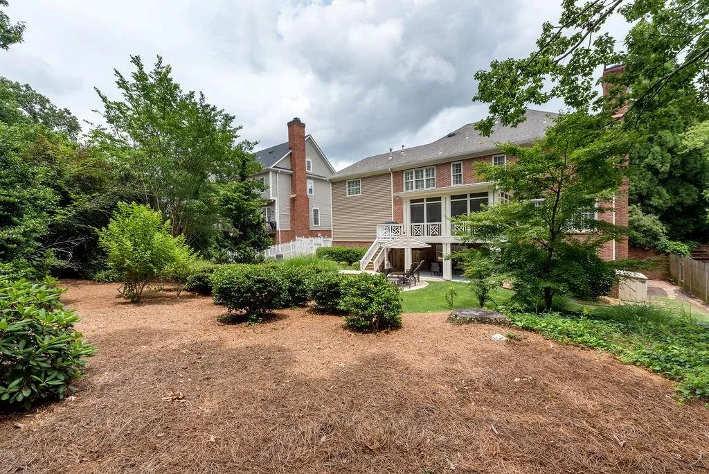 5780 Long Grove Drive, Atlanta, Georgia 30328, 5 Bedrooms Bedrooms, ,4 BathroomsBathrooms,Residential,Sold,5780 Long Grove Drive,6572433