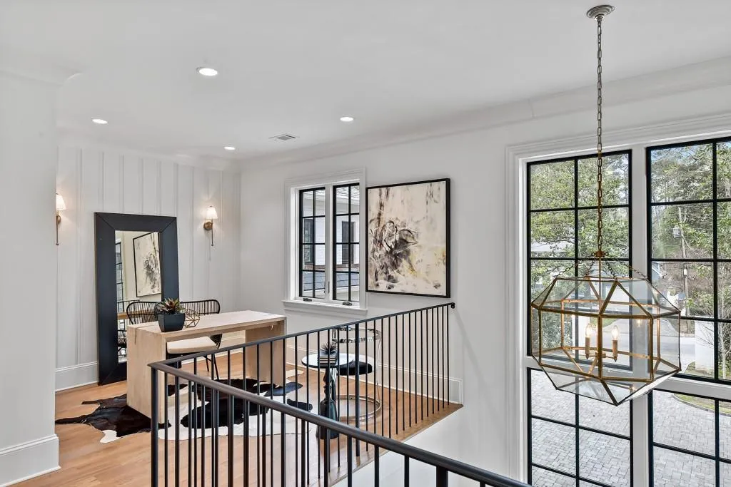 258 Pineland Road Nw, Atlanta, Georgia 30342, 6 Bedrooms Bedrooms, ,8 BathroomsBathrooms,Residential,For Sale,258 Pineland Road Nw,7593214
