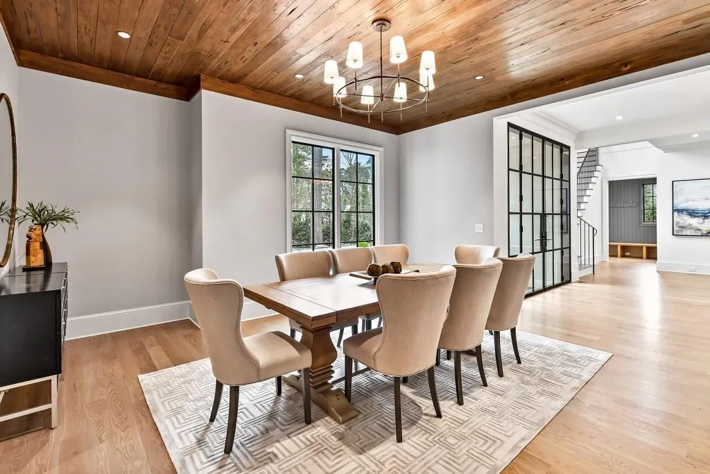 258 Pineland Road Nw, Atlanta, Georgia 30342, 6 Bedrooms Bedrooms, ,8 BathroomsBathrooms,Residential,For Sale,258 Pineland Road Nw,7593214