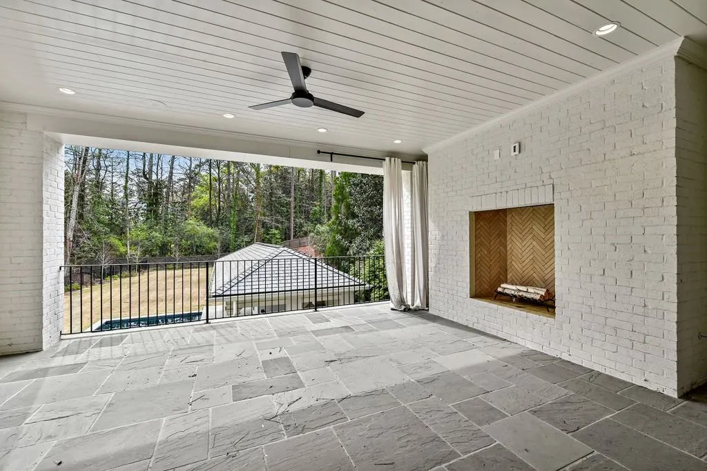 258 Pineland Road Nw, Atlanta, Georgia 30342, 6 Bedrooms Bedrooms, ,8 BathroomsBathrooms,Residential,For Sale,258 Pineland Road Nw,7593214