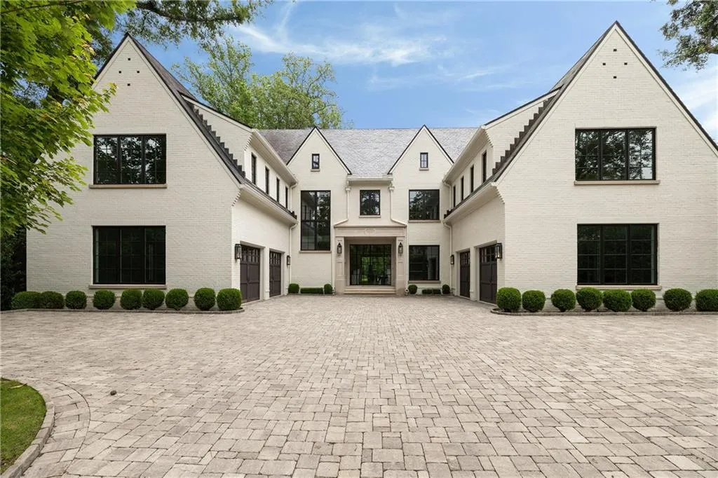 258 Pineland Road Nw, Atlanta, Georgia 30342, 6 Bedrooms Bedrooms, ,8 BathroomsBathrooms,Residential,For Sale,258 Pineland Road Nw,7593214
