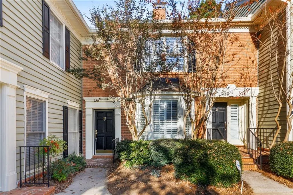 27 Mount Vernon Circle, Atlanta, Georgia 30338, 2 Bedrooms Bedrooms, ,2 BathroomsBathrooms,Residential,Sold,27 Mount Vernon Circle,6813789