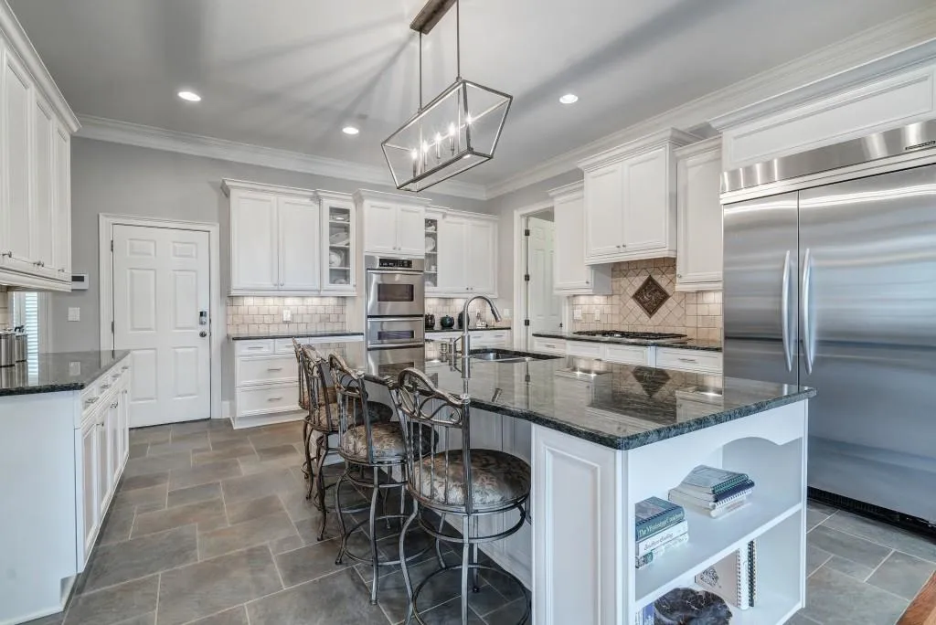 4915 Powers Ferry Road, Atlanta, Georgia 30327, 5 Bedrooms Bedrooms, ,5 BathroomsBathrooms,Residential,Sold,4915 Powers Ferry Road,6512929
