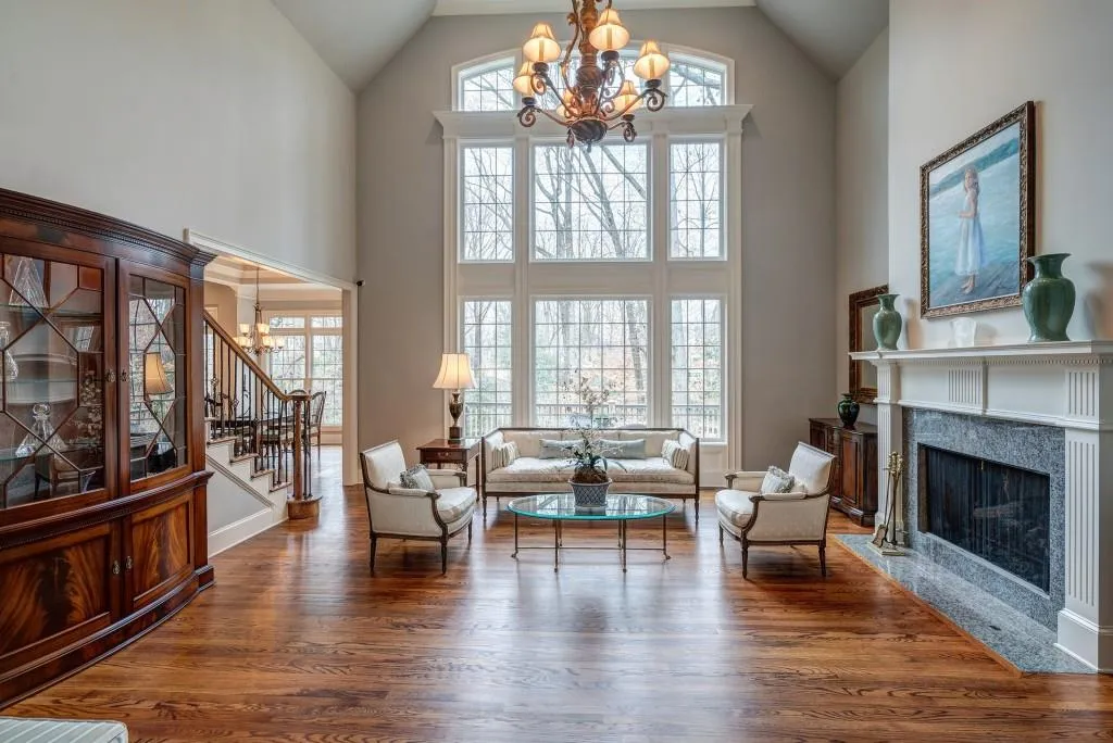 4915 Powers Ferry Road, Atlanta, Georgia 30327, 5 Bedrooms Bedrooms, ,5 BathroomsBathrooms,Residential,Sold,4915 Powers Ferry Road,6512929