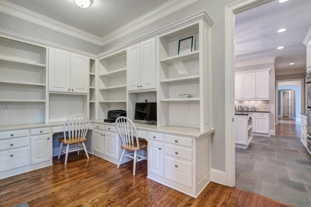 4915 Powers Ferry Road, Atlanta, Georgia 30327, 5 Bedrooms Bedrooms, ,5 BathroomsBathrooms,Residential,Sold,4915 Powers Ferry Road,6512929