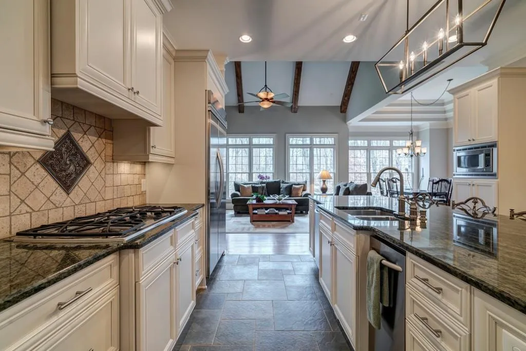 4915 Powers Ferry Road, Atlanta, Georgia 30327, 5 Bedrooms Bedrooms, ,5 BathroomsBathrooms,Residential,Sold,4915 Powers Ferry Road,6512929