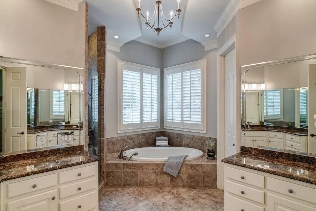 4915 Powers Ferry Road, Atlanta, Georgia 30327, 5 Bedrooms Bedrooms, ,5 BathroomsBathrooms,Residential,Sold,4915 Powers Ferry Road,6512929