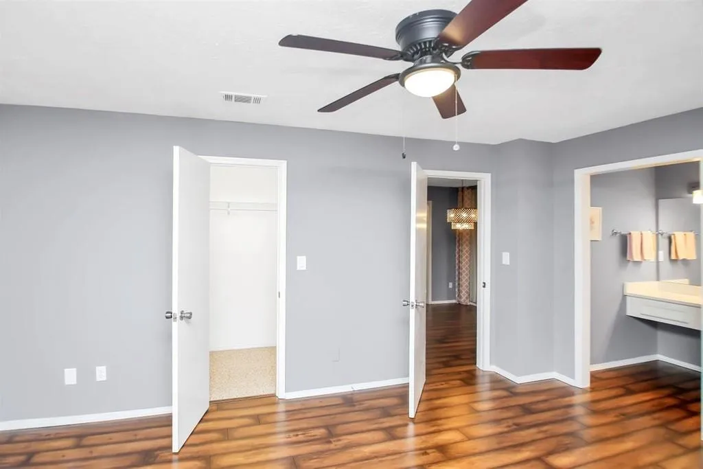 1610 Vicksburg Place, Sandy Springs, Georgia 30350, 2 Bedrooms Bedrooms, ,2 BathroomsBathrooms,Residential,Sold,1610 Vicksburg Place,6776452