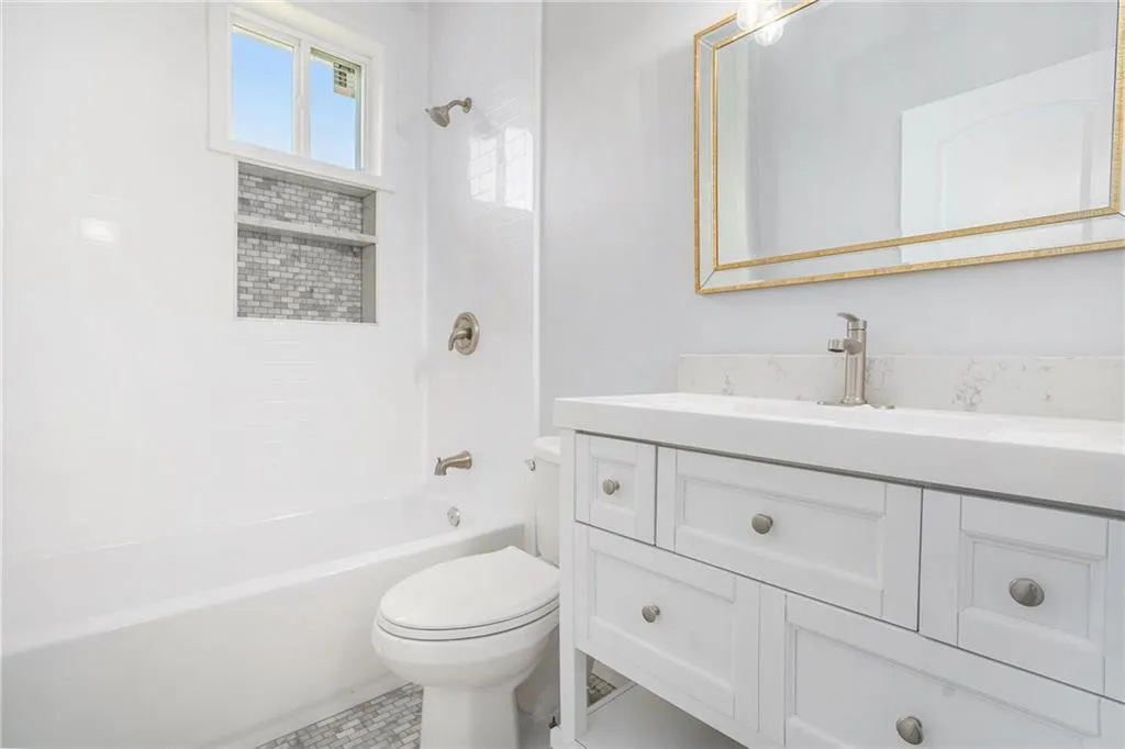1220 Hightower Road Nw, Atlanta, Georgia 30318, 3 Bedrooms Bedrooms, ,2 BathroomsBathrooms,Residential,For Sale,1220 Hightower Road Nw,7489493