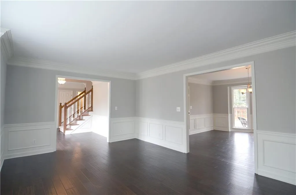 335 Spindle Court, Sandy Springs, Georgia 30350, 4 Bedrooms Bedrooms, ,3 BathroomsBathrooms,Residential,Sold,335 Spindle Court,6693304