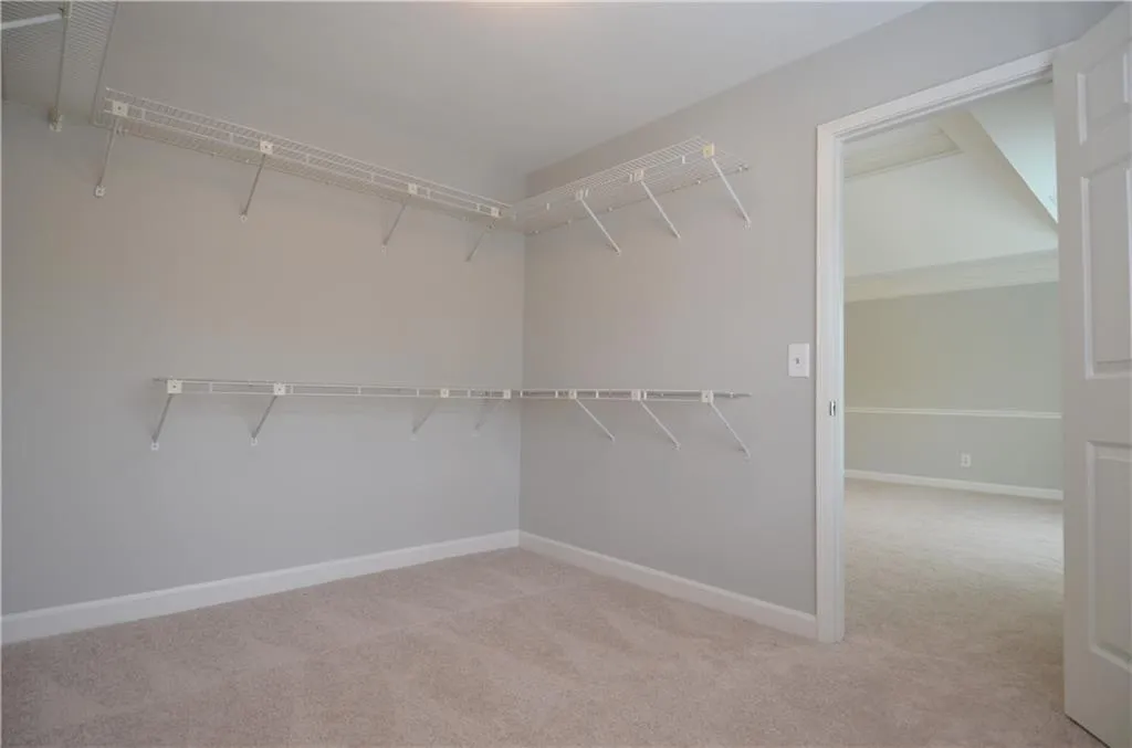335 Spindle Court, Sandy Springs, Georgia 30350, 4 Bedrooms Bedrooms, ,3 BathroomsBathrooms,Residential,Sold,335 Spindle Court,6693304