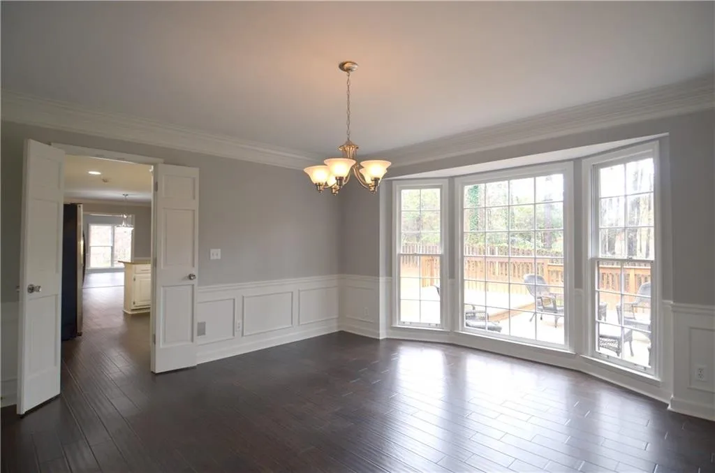 335 Spindle Court, Sandy Springs, Georgia 30350, 4 Bedrooms Bedrooms, ,3 BathroomsBathrooms,Residential,Sold,335 Spindle Court,6693304
