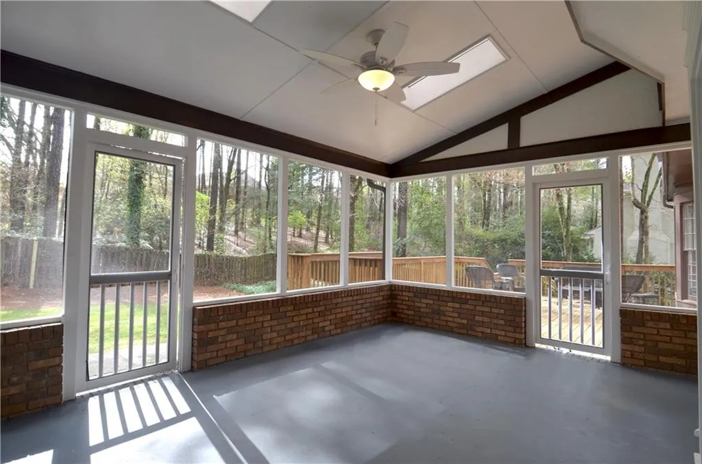 335 Spindle Court, Sandy Springs, Georgia 30350, 4 Bedrooms Bedrooms, ,3 BathroomsBathrooms,Residential,Sold,335 Spindle Court,6693304
