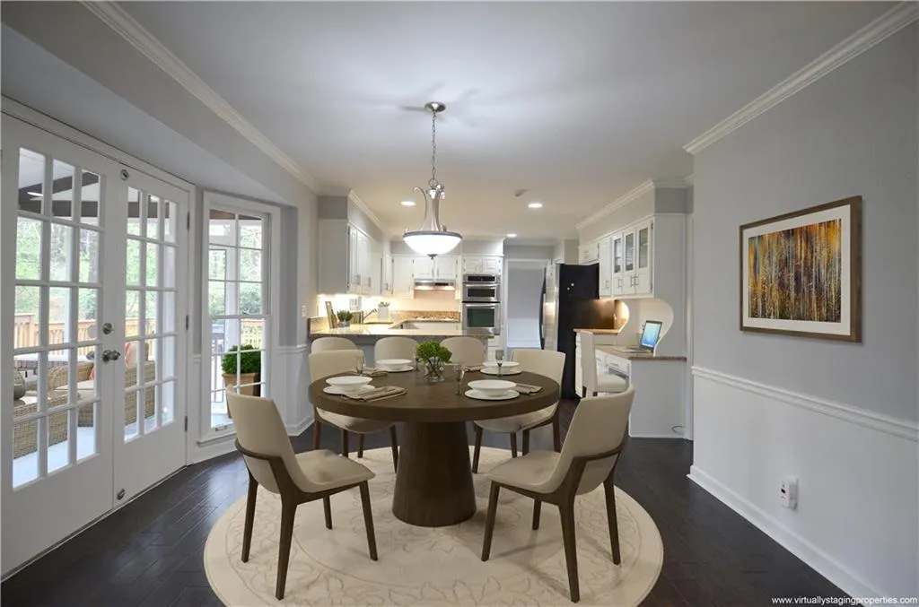 335 Spindle Court, Sandy Springs, Georgia 30350, 4 Bedrooms Bedrooms, ,3 BathroomsBathrooms,Residential,Sold,335 Spindle Court,6693304