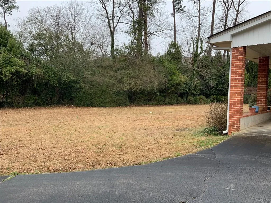 720 Glenforest Road, Sandy Springs, Georgia 30328, 4 Bedrooms Bedrooms, ,2 BathroomsBathrooms,Residential,Sold,720 Glenforest Road,6674229