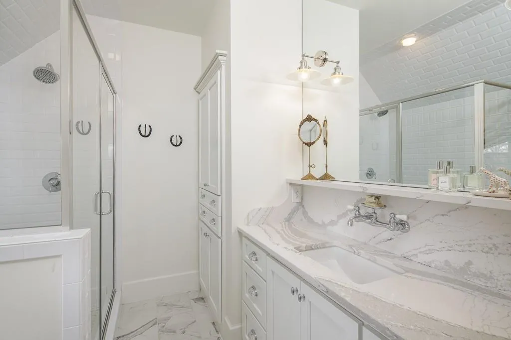 1624 Chevron Way, Atlanta, Georgia 30350, 6 Bedrooms Bedrooms, ,6 BathroomsBathrooms,Residential,Sold,1624 Chevron Way,5962022