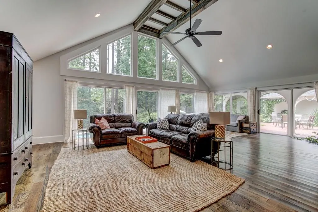630 River Valley Road, Atlanta, Georgia 30328, 6 Bedrooms Bedrooms, ,6 BathroomsBathrooms,Residential,Sold,630 River Valley Road,6016034