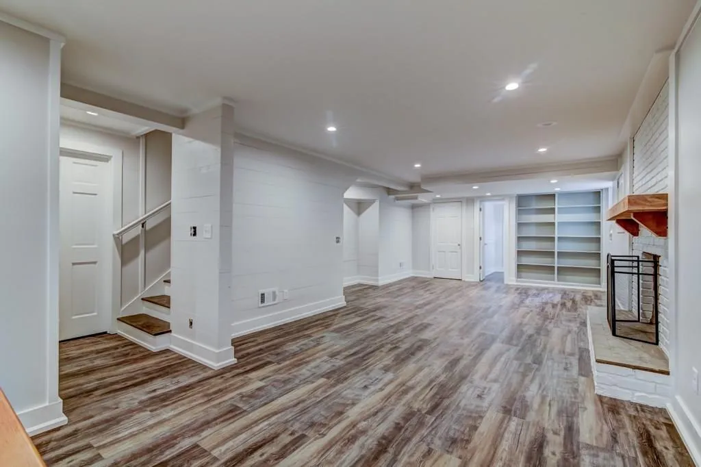 630 River Valley Road, Atlanta, Georgia 30328, 6 Bedrooms Bedrooms, ,6 BathroomsBathrooms,Residential,Sold,630 River Valley Road,6016034