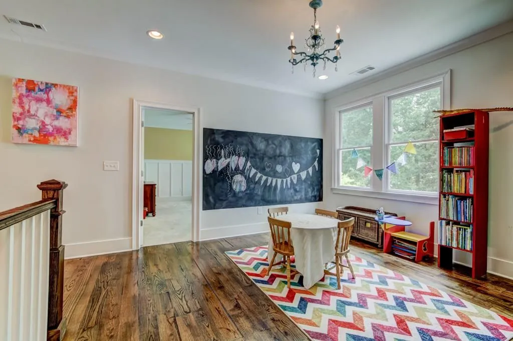 630 River Valley Road, Atlanta, Georgia 30328, 6 Bedrooms Bedrooms, ,6 BathroomsBathrooms,Residential,Sold,630 River Valley Road,6016034