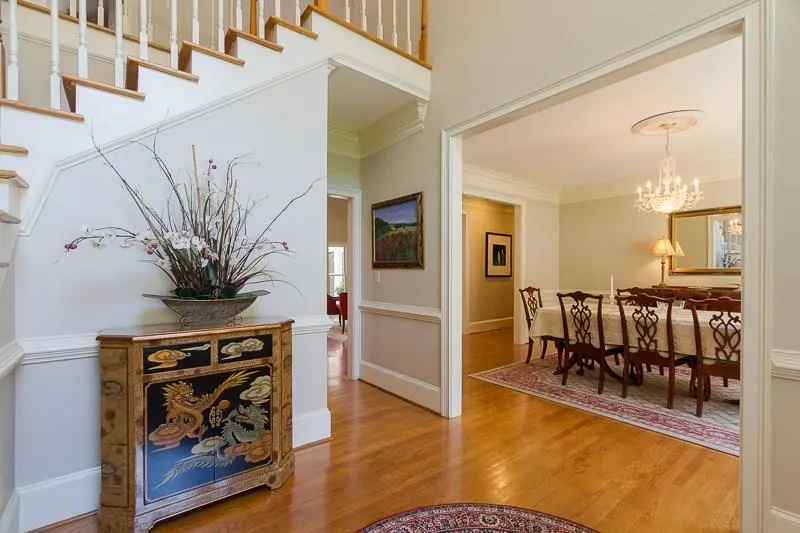 19 Wieuca Trace Ne, Atlanta, Georgia 30342, 6 Bedrooms Bedrooms, ,4 BathroomsBathrooms,Residential,Sold,19 Wieuca Trace Ne,5771527