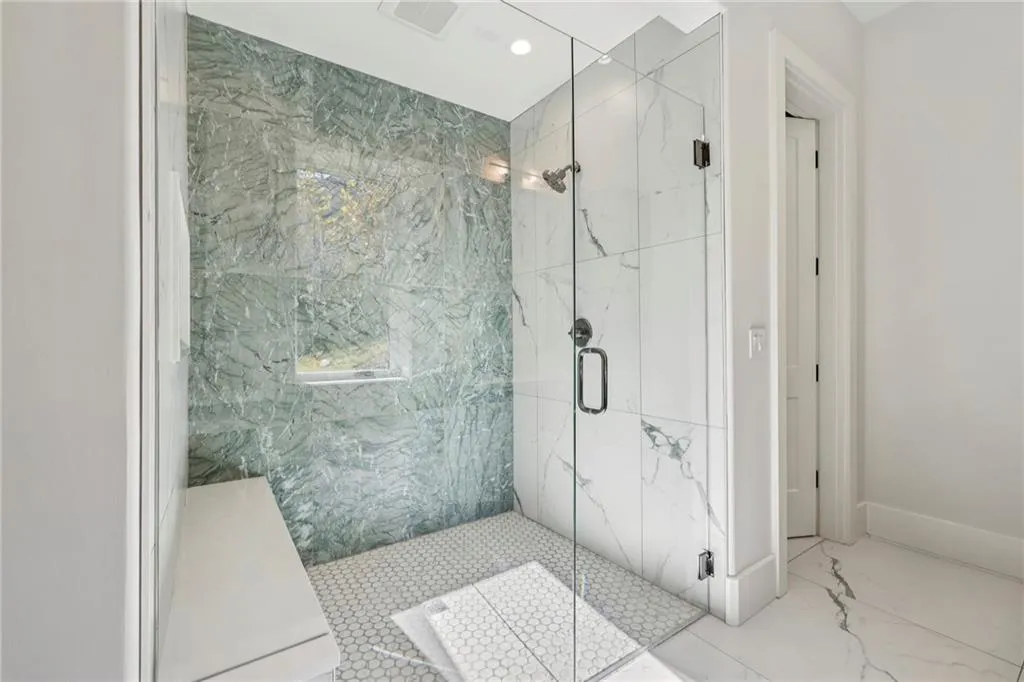 825 Kenry Court, Atlanta, Georgia 30342, 6 Bedrooms Bedrooms, 0 ,7 BathroomsBathrooms,Residential,For Sale,825 Kenry Court,7732522