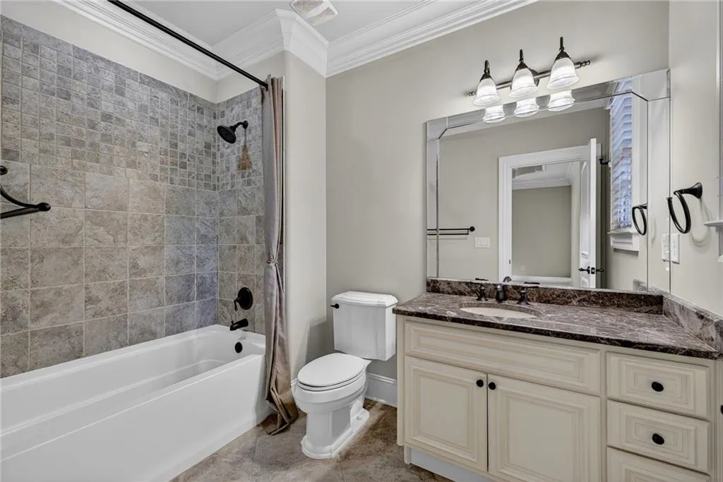840 Camden Park Court Ne, Atlanta, Georgia 30342, 6 Bedrooms Bedrooms, ,6 BathroomsBathrooms,Residential,For Sale,840 Camden Park Court Ne,7646039