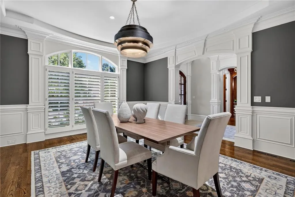 840 Camden Park Court Ne, Atlanta, Georgia 30342, 6 Bedrooms Bedrooms, ,6 BathroomsBathrooms,Residential,For Sale,840 Camden Park Court Ne,7646039