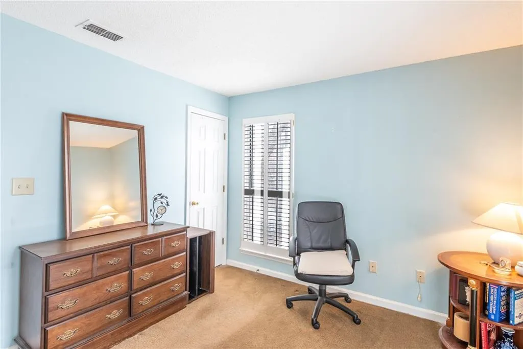 542 Granville Court, Sandy Springs, Georgia 30328, 1 Bedroom Bedrooms, ,1 BathroomBathrooms,Residential,Sold,542 Granville Court,6996460