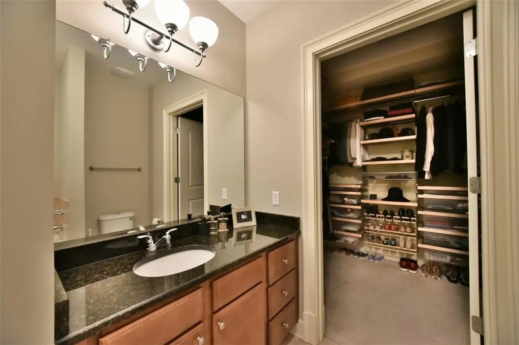 200 River Vista Drive Unit 733, Atlanta, Georgia 30339, 2 Bedrooms Bedrooms, ,2 BathroomsBathrooms,Residential,Sold,200 River Vista Drive Unit 733,5685814