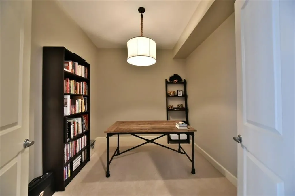 200 River Vista Drive Unit 733, Atlanta, Georgia 30339, 2 Bedrooms Bedrooms, ,2 BathroomsBathrooms,Residential,Sold,200 River Vista Drive Unit 733,5685814