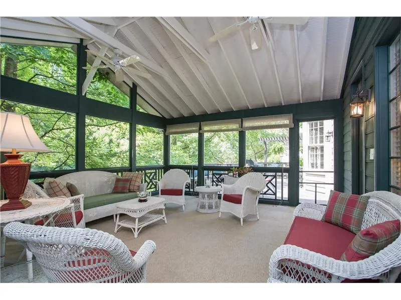 245 Woodchase Close Ne, Sandy Springs, Georgia 30319, 4 Bedrooms Bedrooms, ,3 BathroomsBathrooms,Residential,Sold,245 Woodchase Close Ne,5863537