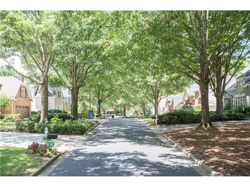 245 Woodchase Close Ne, Sandy Springs, Georgia 30319, 4 Bedrooms Bedrooms, ,3 BathroomsBathrooms,Residential,Sold,245 Woodchase Close Ne,5863537