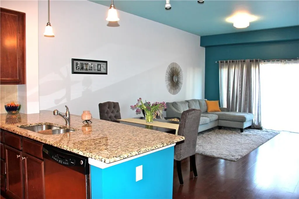 200 River Vista Drive Unit 744, Atlanta, Georgia 30339, 1 Bedroom Bedrooms, ,1 BathroomBathrooms,Residential,Sold,200 River Vista Drive Unit 744,5787658