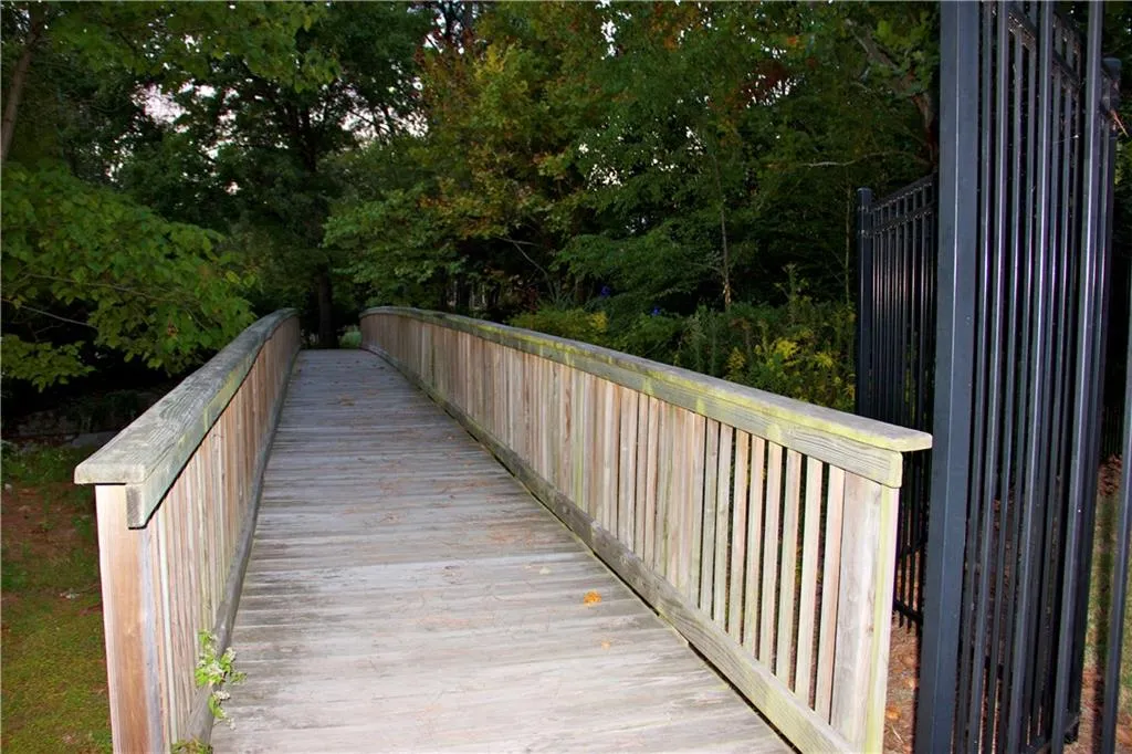 200 River Vista Drive Unit 744, Atlanta, Georgia 30339, 1 Bedroom Bedrooms, ,1 BathroomBathrooms,Residential,Sold,200 River Vista Drive Unit 744,5787658