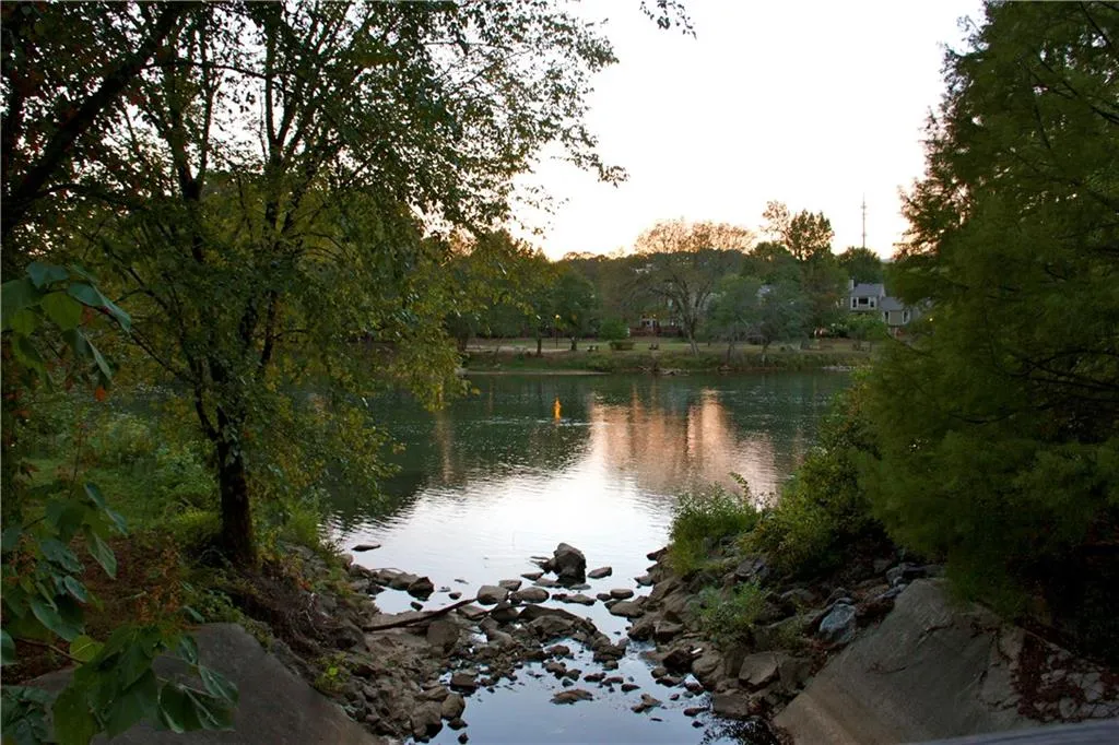200 River Vista Drive Unit 744, Atlanta, Georgia 30339, 1 Bedroom Bedrooms, ,1 BathroomBathrooms,Residential,Sold,200 River Vista Drive Unit 744,5787658