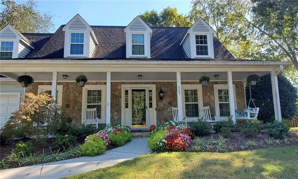665 Mabry Road Ne, Sandy Springs, Georgia 30328, 4 Bedrooms Bedrooms, ,2 BathroomsBathrooms,Residential,Sold,665 Mabry Road Ne,6792180