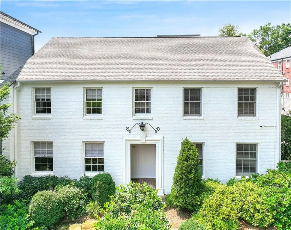 67 Delmont Drive Ne, Atlanta, Georgia 30305, 2 Bedrooms Bedrooms, ,2 BathroomsBathrooms,Residential,For Sale,67 Delmont Drive Ne,7593067