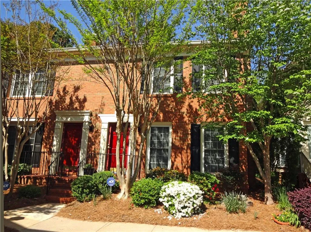 30 Mount Vernon Circle, Sandy Springs, Georgia 30338, 2 Bedrooms Bedrooms, ,2 BathroomsBathrooms,Residential,Sold,30 Mount Vernon Circle,6703552