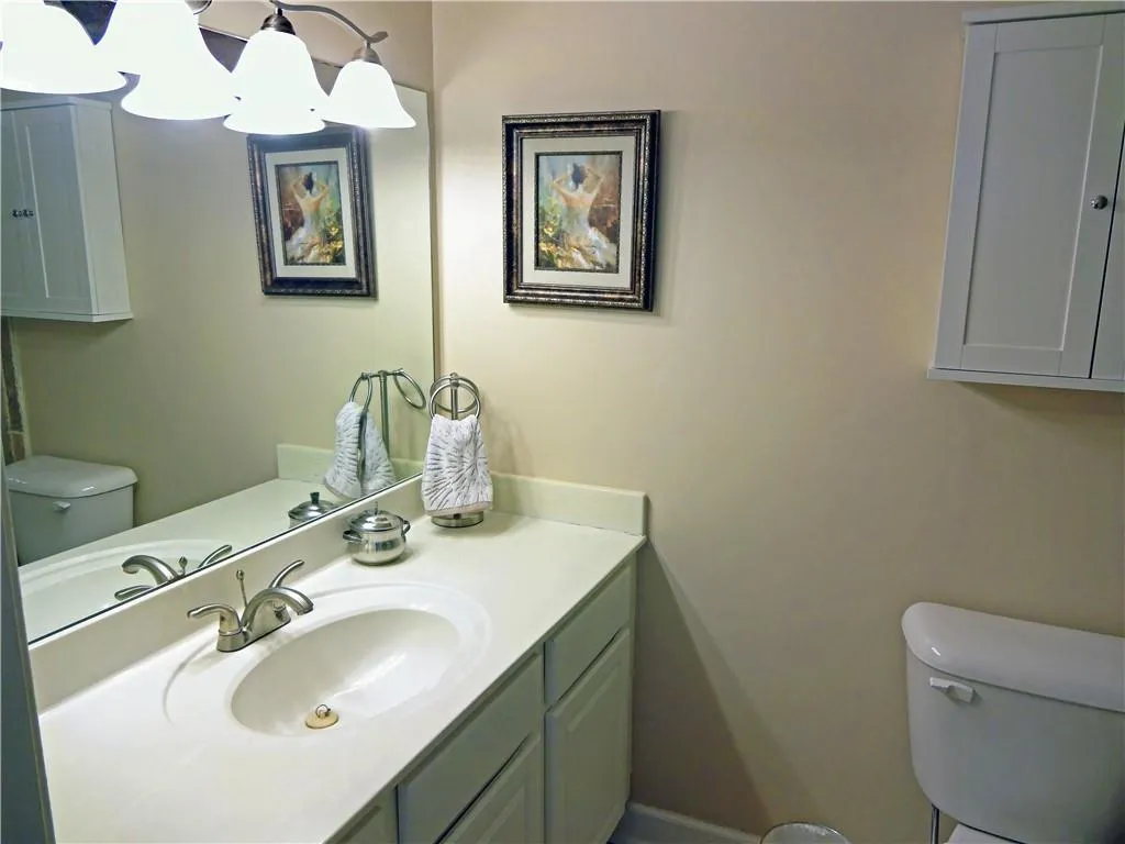 30 Mount Vernon Circle, Sandy Springs, Georgia 30338, 2 Bedrooms Bedrooms, ,2 BathroomsBathrooms,Residential,Sold,30 Mount Vernon Circle,6703552