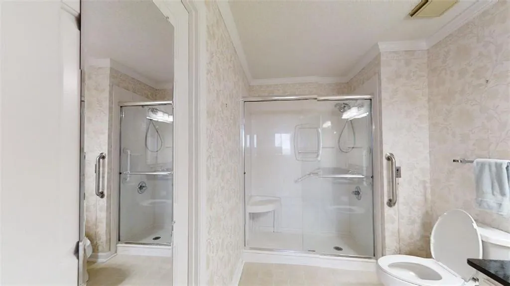 300 Johnson Ferry Road Ne Unit B911, Sandy Springs, Georgia 30328, 1 Bedroom Bedrooms, ,1 BathroomBathrooms,Residential,Sold,300 Johnson Ferry Road Ne Unit B911,7023470