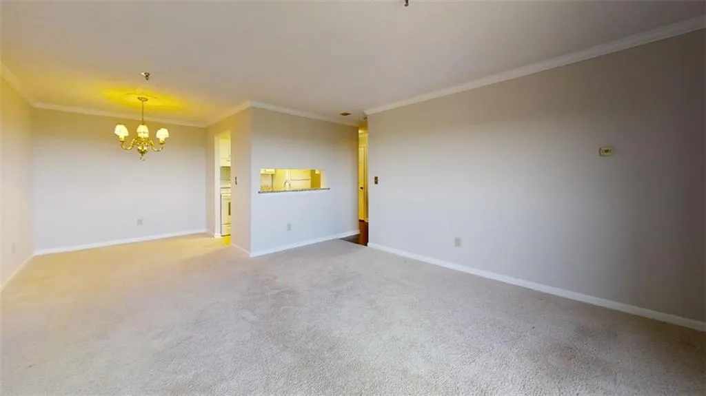 300 Johnson Ferry Road Ne Unit B911, Sandy Springs, Georgia 30328, 1 Bedroom Bedrooms, ,1 BathroomBathrooms,Residential,Sold,300 Johnson Ferry Road Ne Unit B911,7023470