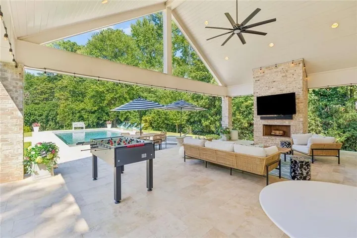 1170