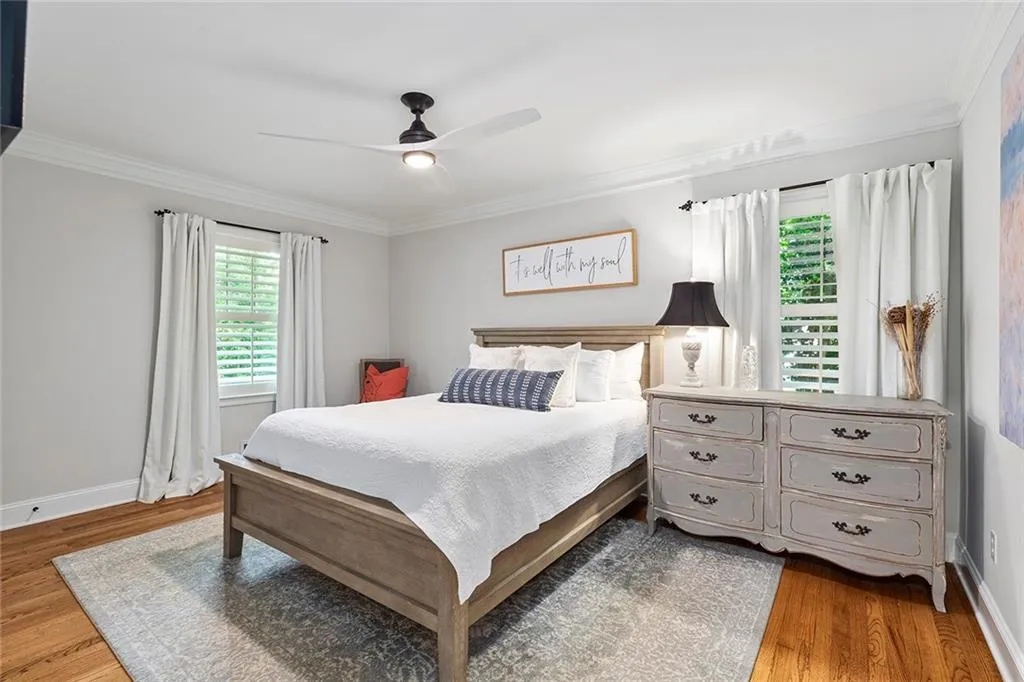 5926 Greenbrier Road, Atlanta, Georgia 30328, 4 Bedrooms Bedrooms, ,3 BathroomsBathrooms,Residential,Sold,5926 Greenbrier Road,7230257