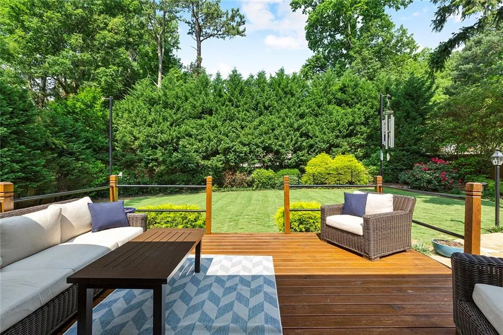 5926 Greenbrier Road, Atlanta, Georgia 30328, 4 Bedrooms Bedrooms, ,3 BathroomsBathrooms,Residential,Sold,5926 Greenbrier Road,7230257